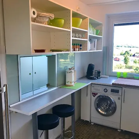 Gastewohnung Seeblick Mit Balkon In Thiede Mit Kuche Und Bad , Schnelles Internet * Salzgitter